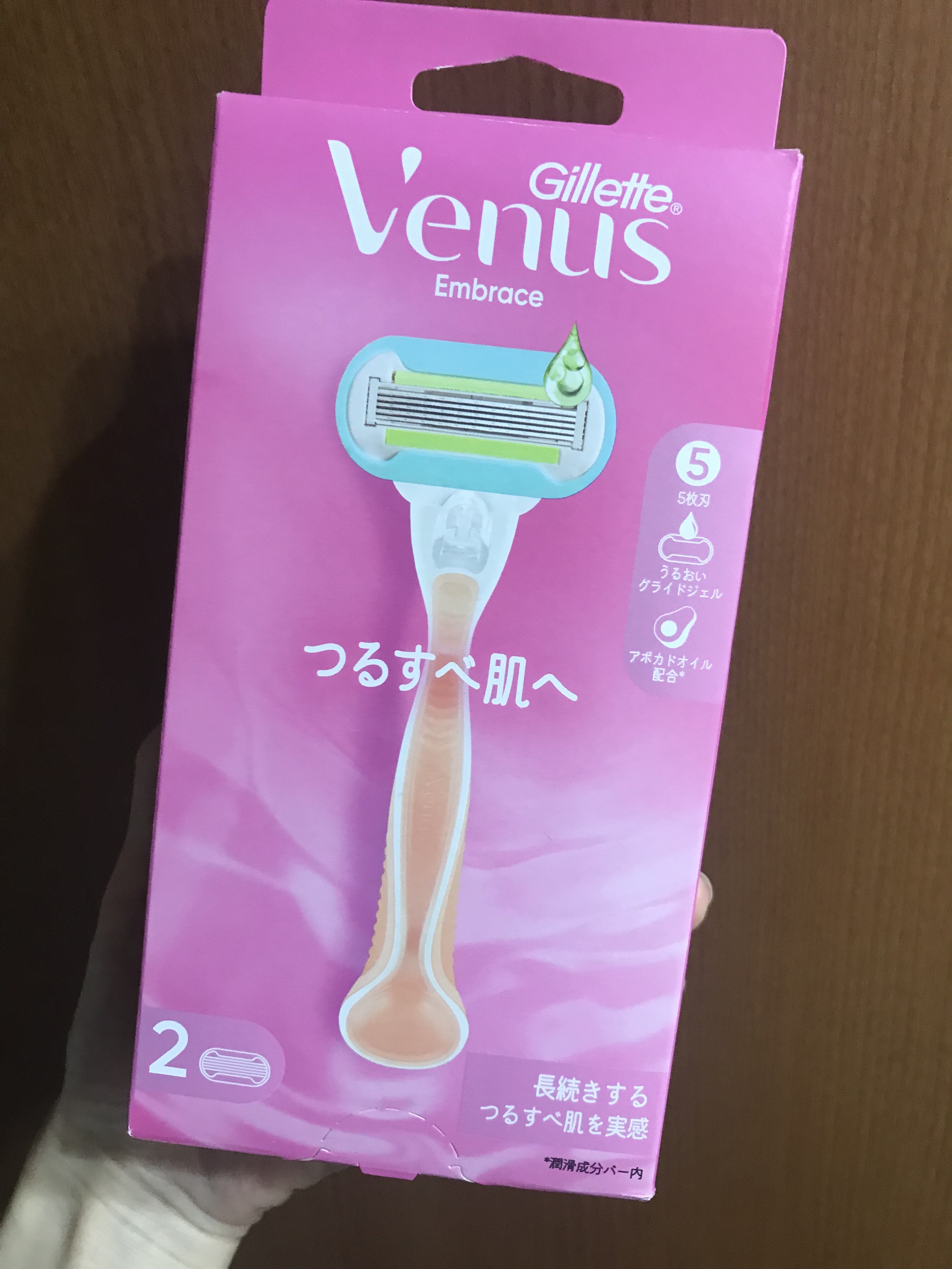 エンブレイス つるすべ肌/Gillette Venus/シェーバーを使ったクチコミ（1枚目）