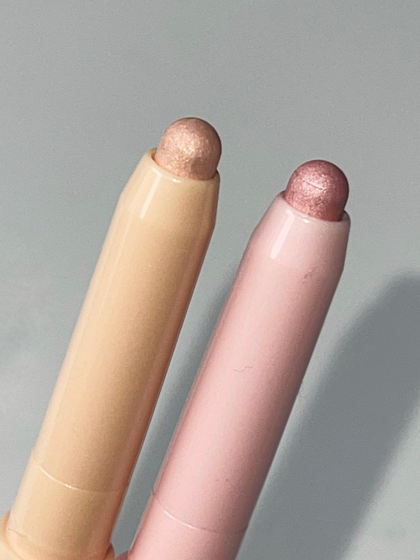 フィルインボリュームスティックシャドウ/Lummir/スティックアイシャドウを使ったクチコミ(5枚目)