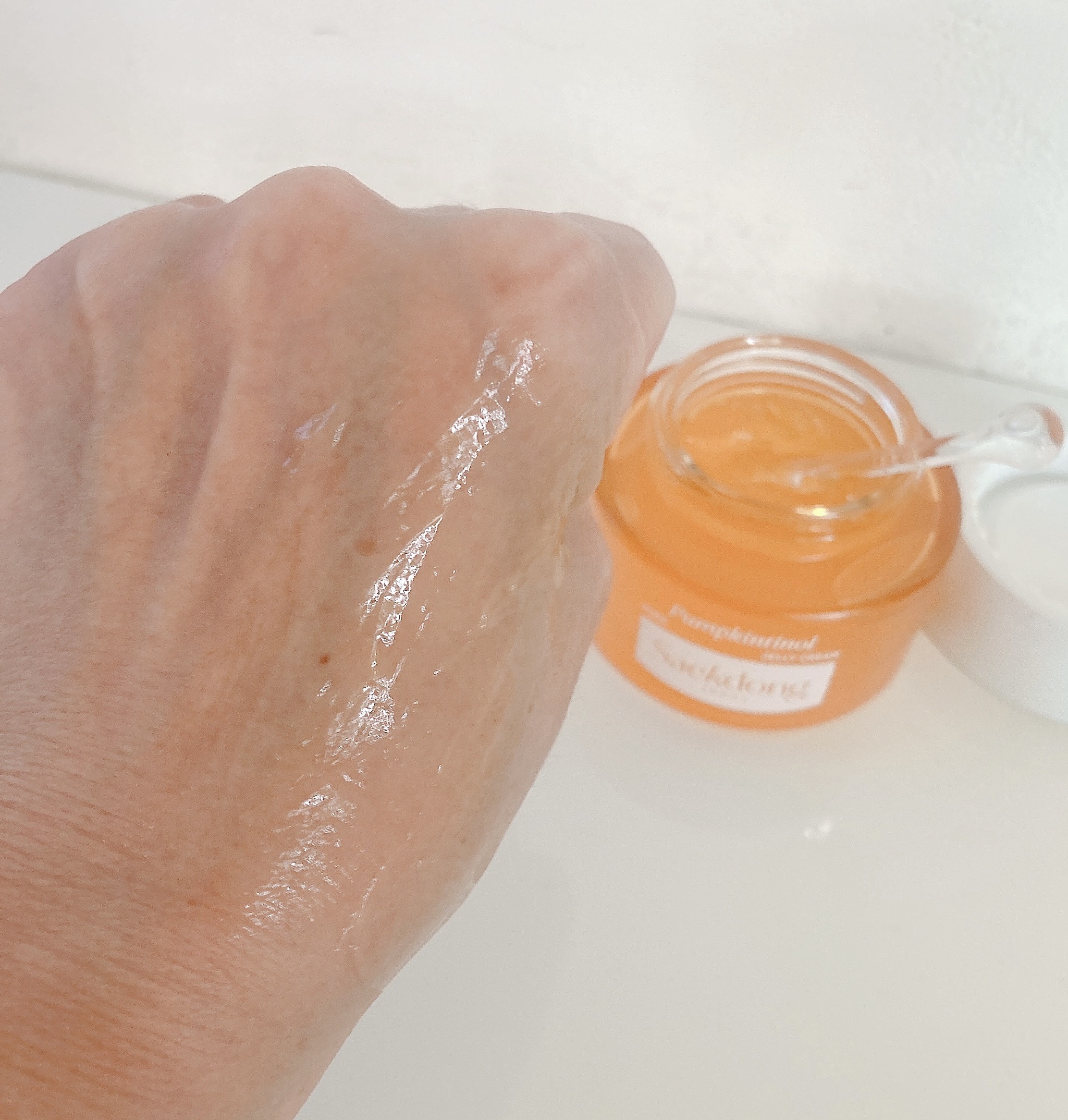 パンプチノールポアゼリークリーム/Saekdong SEOUL/フェイスクリームを使ったクチコミ（3枚目）