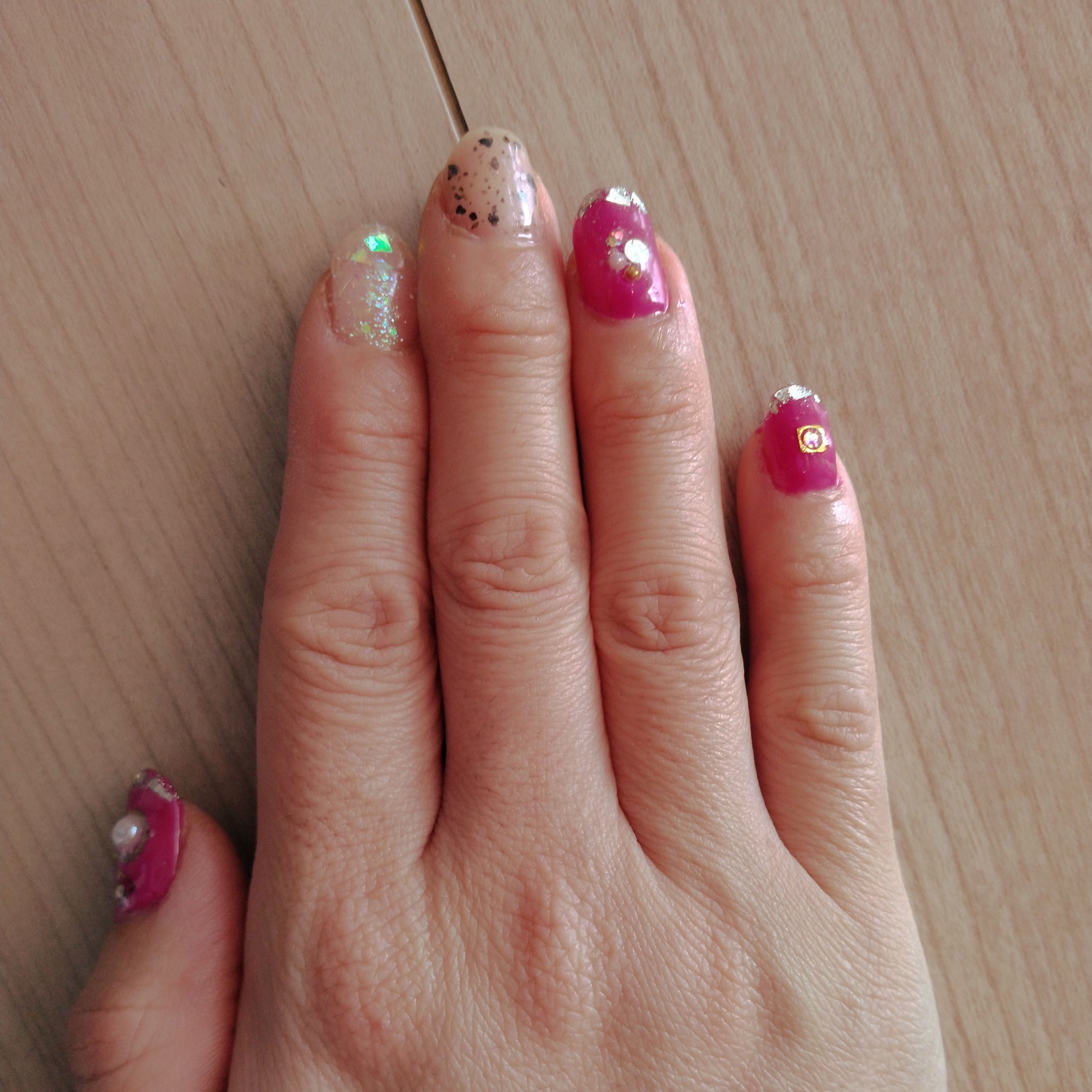 ジェルネイル（ライト対応）/セリア/ジェルネイルを使ったクチコミ（2枚目）