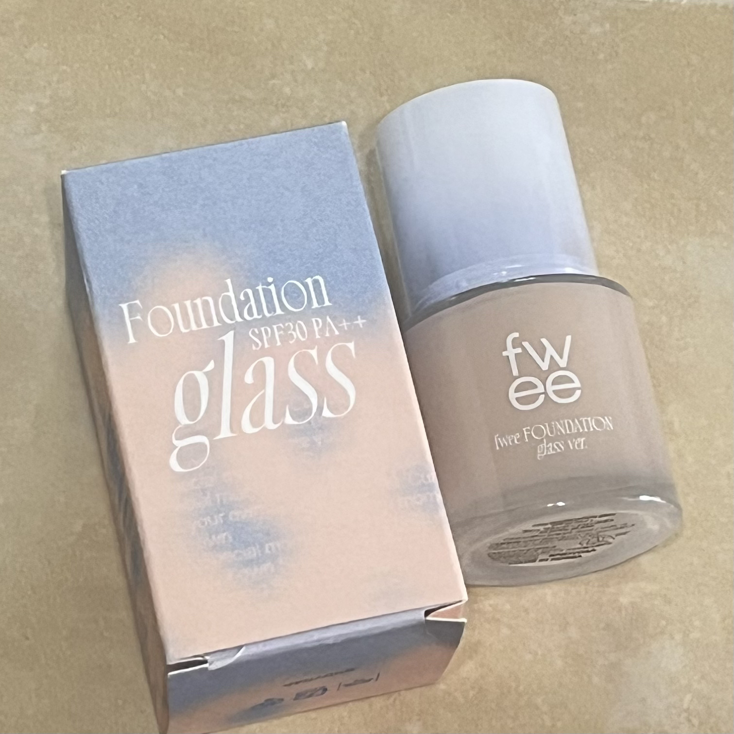 フィーファンデーションガラス/fwee/リキッドファンデーションを使ったクチコミ（1枚目）