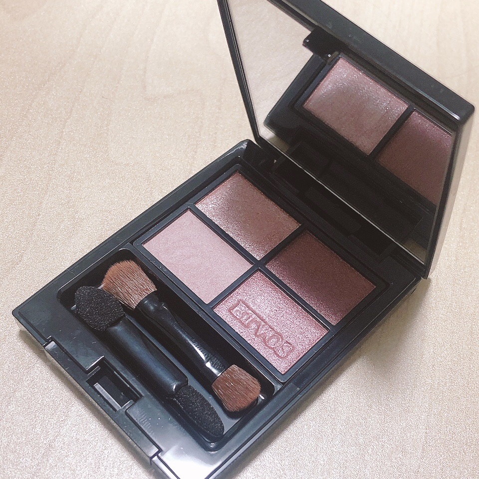 ミネラルクラッシィシャドー/エトヴォス/アイシャドウパレットを使ったクチコミ（2枚目）