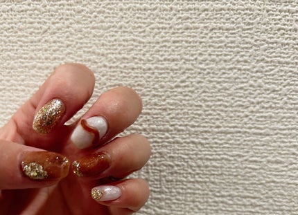 𝚁 𝚒 𝚔 𝚘 on LIPS 「selfnail💅🏻🩷過去ネイルパーツ禁止職場なのでパーツなし..」(1枚目)