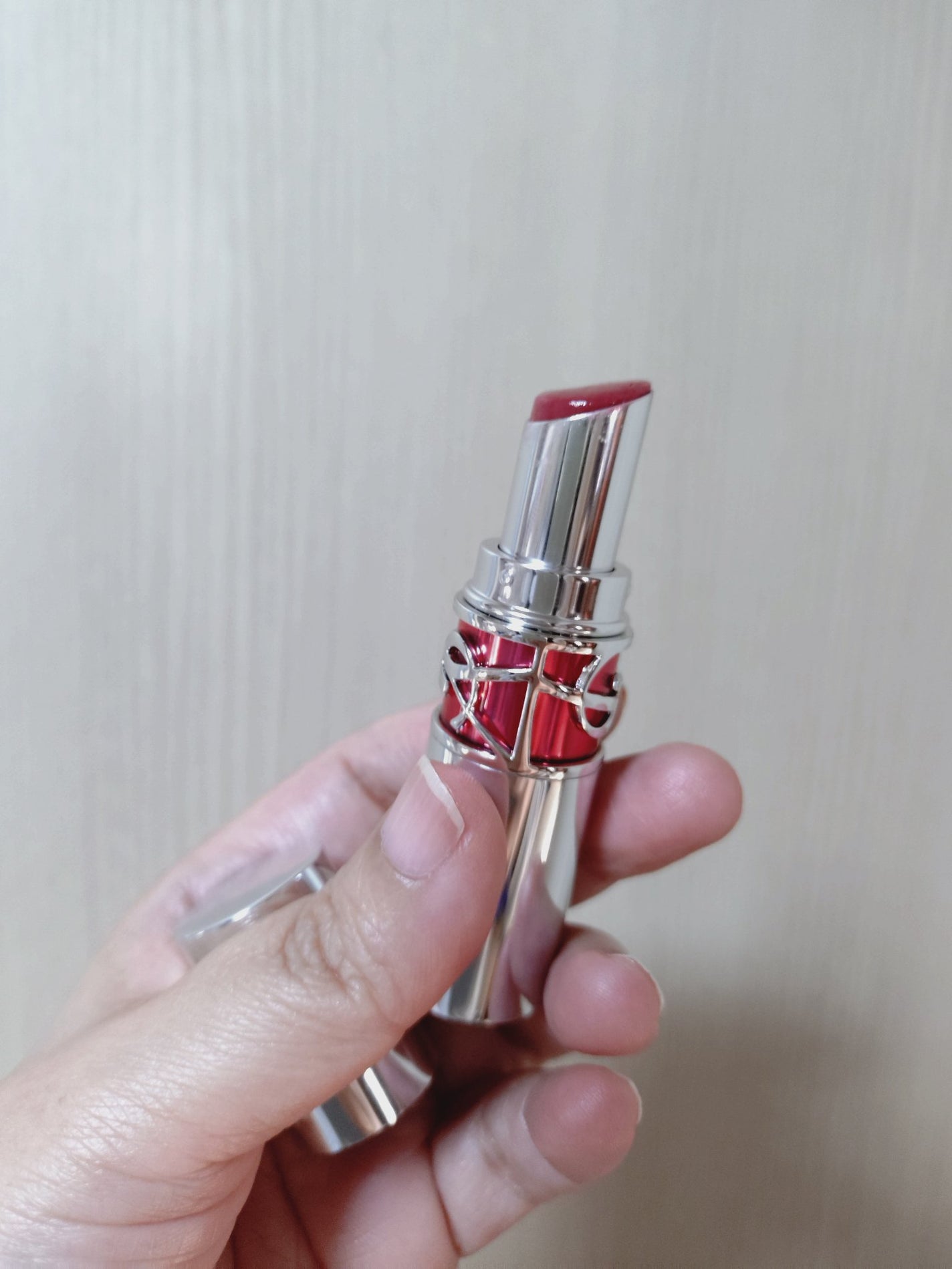 YSL ラブシャイン キャンディグレーズ/YVES SAINT LAURENT BEAUTE/口紅を使ったクチコミ(1枚目)