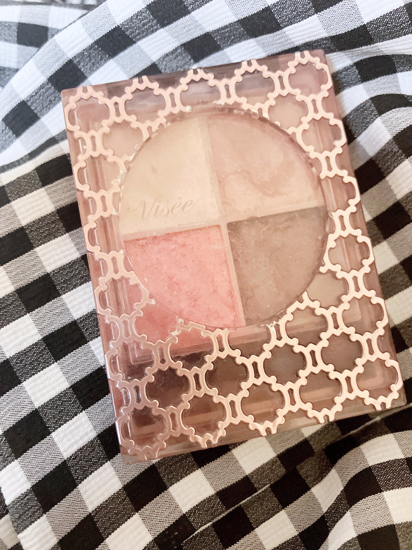 グロッシーリッチ アイズ N/Visée/アイシャドウパレットを使ったクチコミ(1枚目)