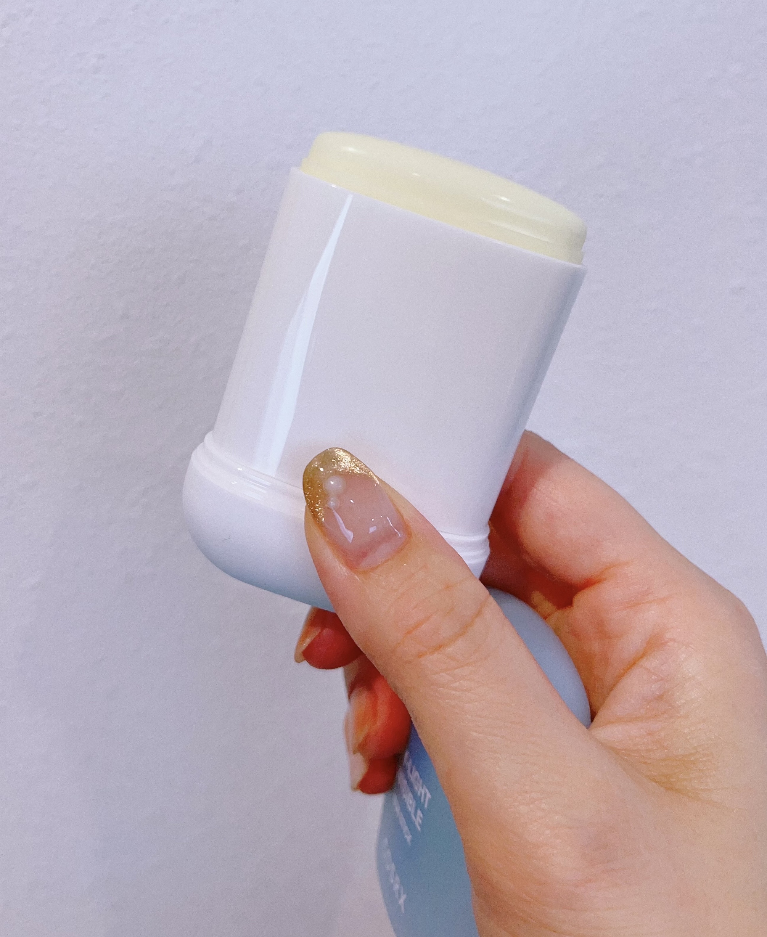 エアリーライト 透明UVスティック/COSRX/日焼け止めスティックを使ったクチコミ（2枚目）