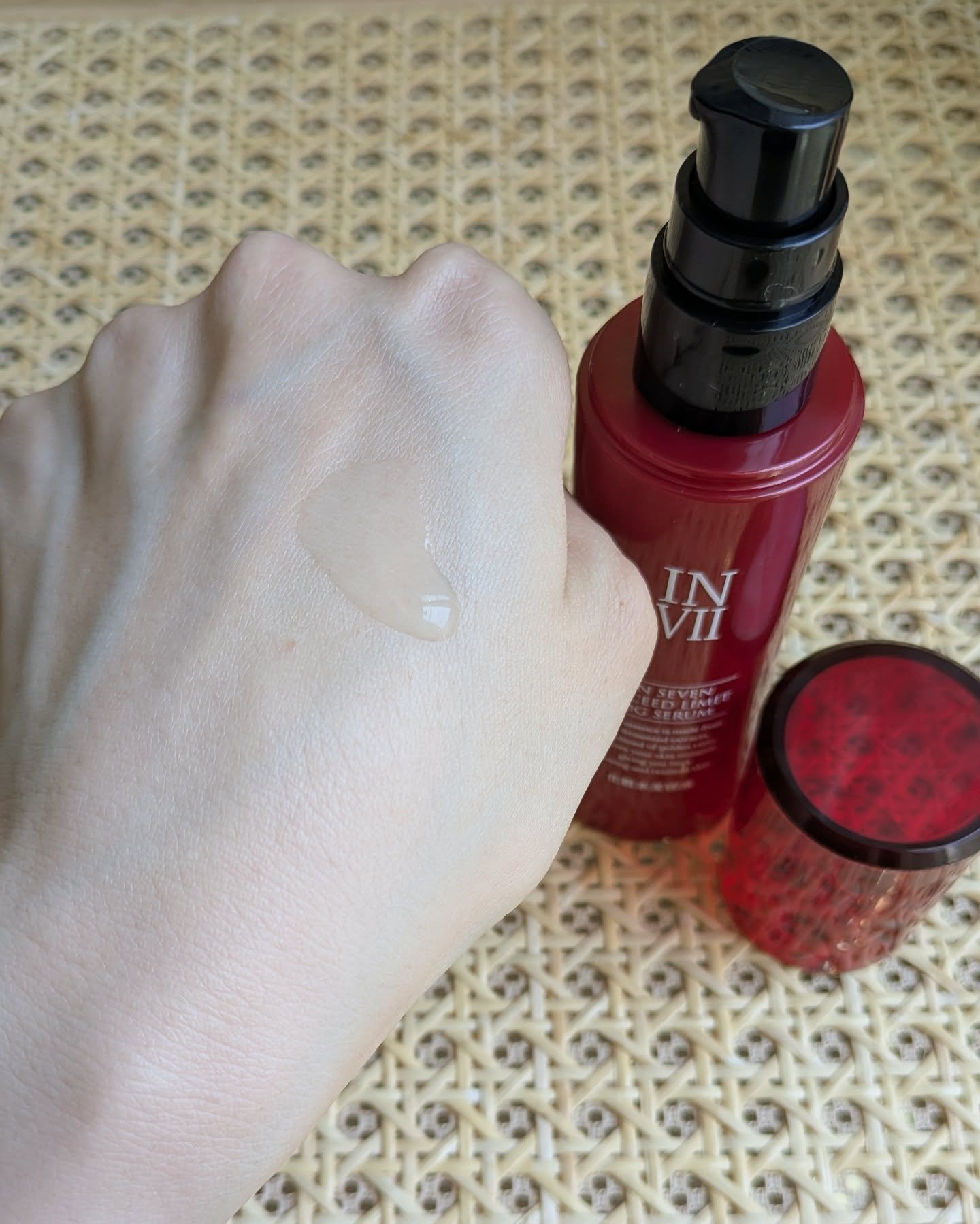 インセブン DGセラム/こだわり自然化粧品/化粧水を使ったクチコミ（2枚目）