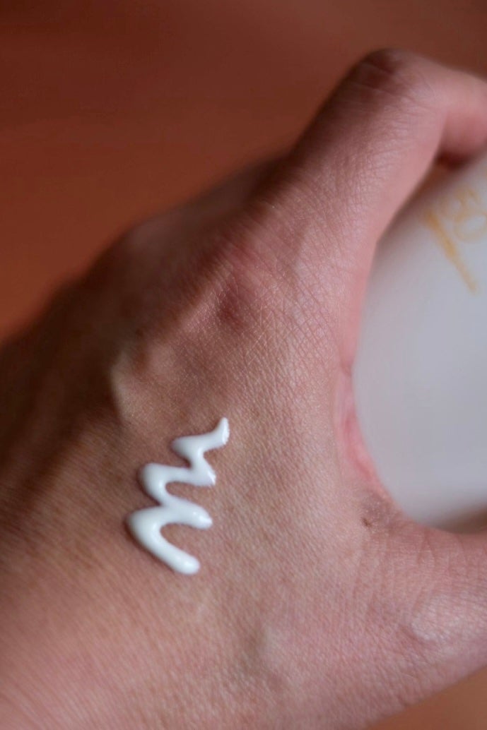 はち on LIPS 「\この夏、シミに悩まない肌へ/くすみ・シミ・毛穴、肌印象を左右..」(10枚目)