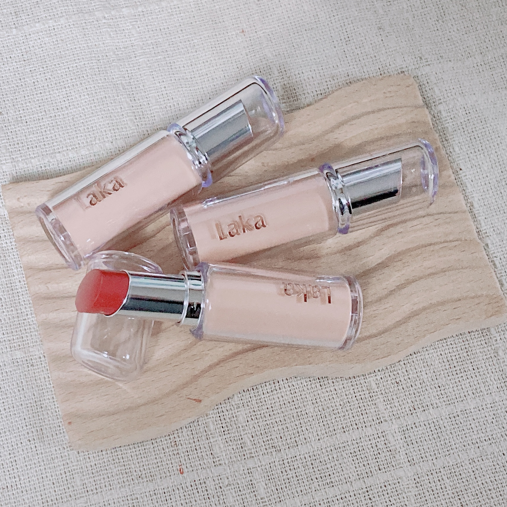 ボンディンググロウリップスティック/Laka/口紅を使ったクチコミ（1枚目）
