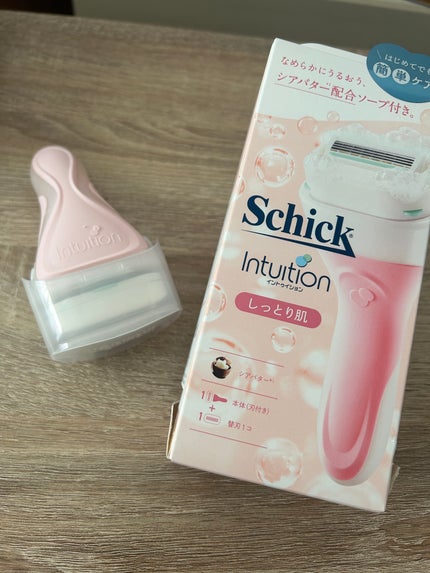 イントゥイション しっとり肌 ホルダー (刃付き+替刃1コ)/イントゥイション/シェーバーを使ったクチコミ(1枚目)
