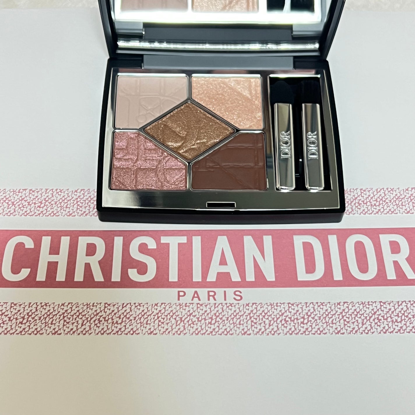 【旧】ディオールショウ サンク クルール(限定品)/Dior/アイシャドウを使ったクチコミ(1枚目)