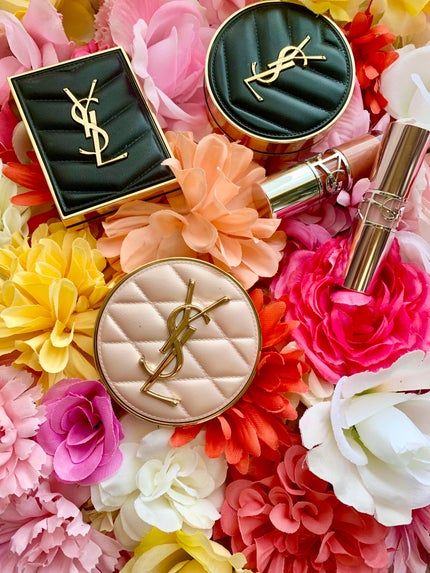 ラディアント タッチ グロウパクト/YVES SAINT LAURENT BEAUTE/クッションファンデーションを使ったクチコミ(3枚目)