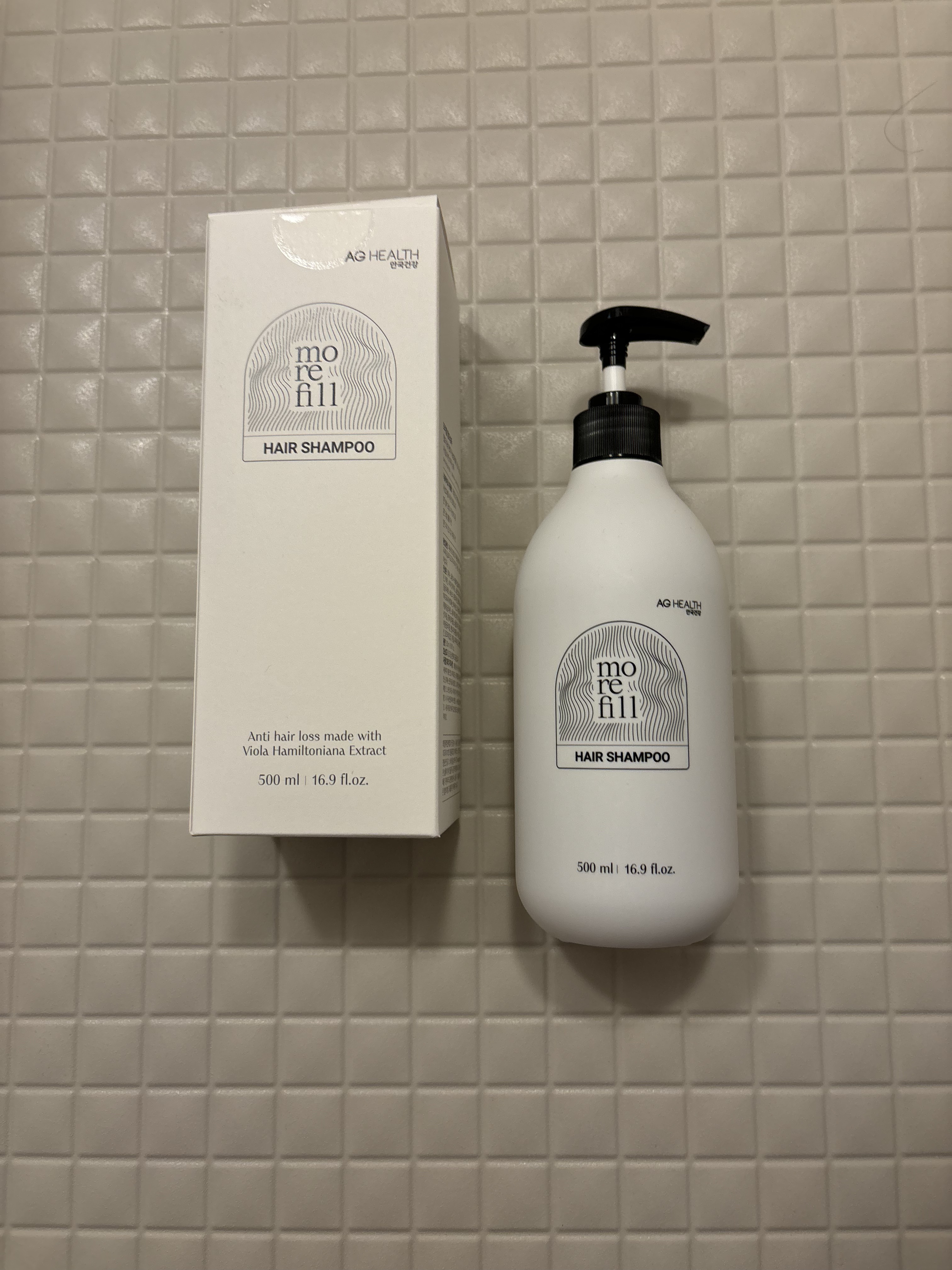 モリフィール スカルプシャンプーのクチコミ「


18年の経験を持つ
皮膚専門家キム・ホンソク氏が監修！


✳︎植物性特許成分、スミレエ.....」（1枚目）