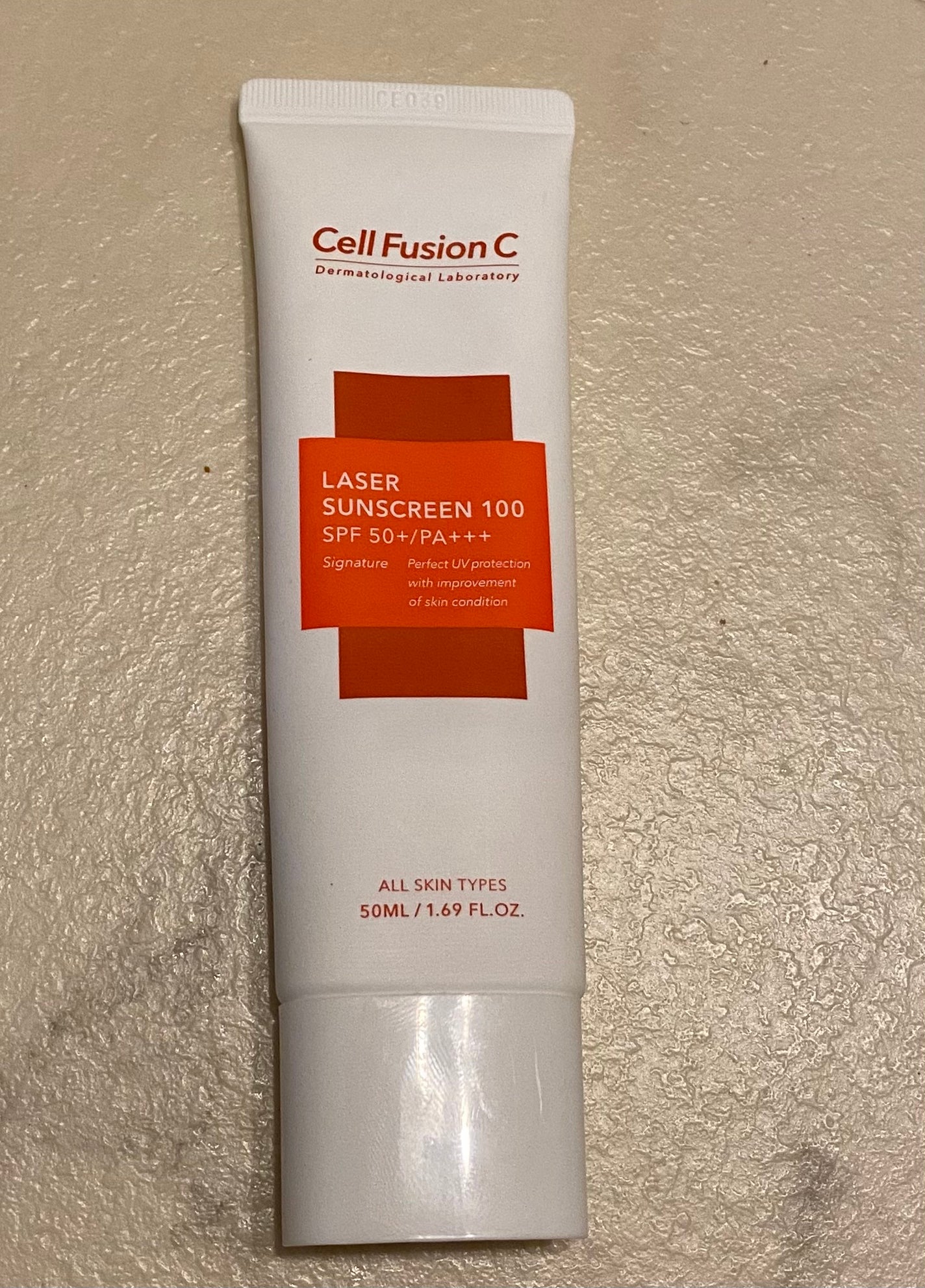 レーザーサンスクリーン 100/Cell Fusion C(セルフュージョンシー)/日焼け止めクリームを使ったクチコミ(1枚目)