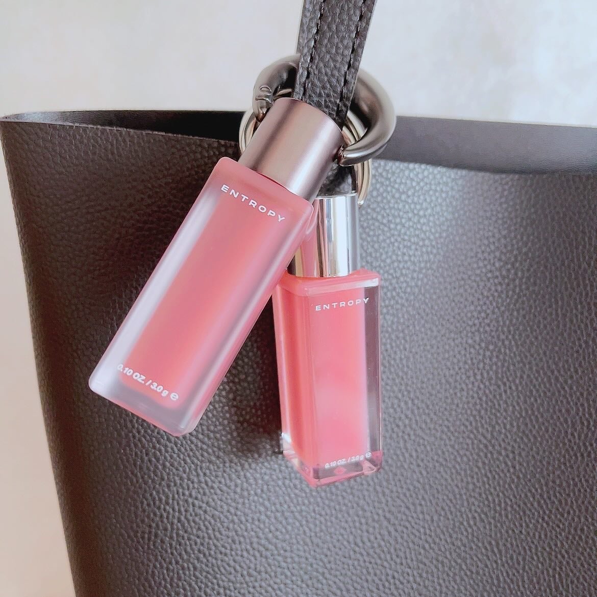 チャームティント グロッシーゲルライン/ENTROPY/リップティントを使ったクチコミ(4枚目)