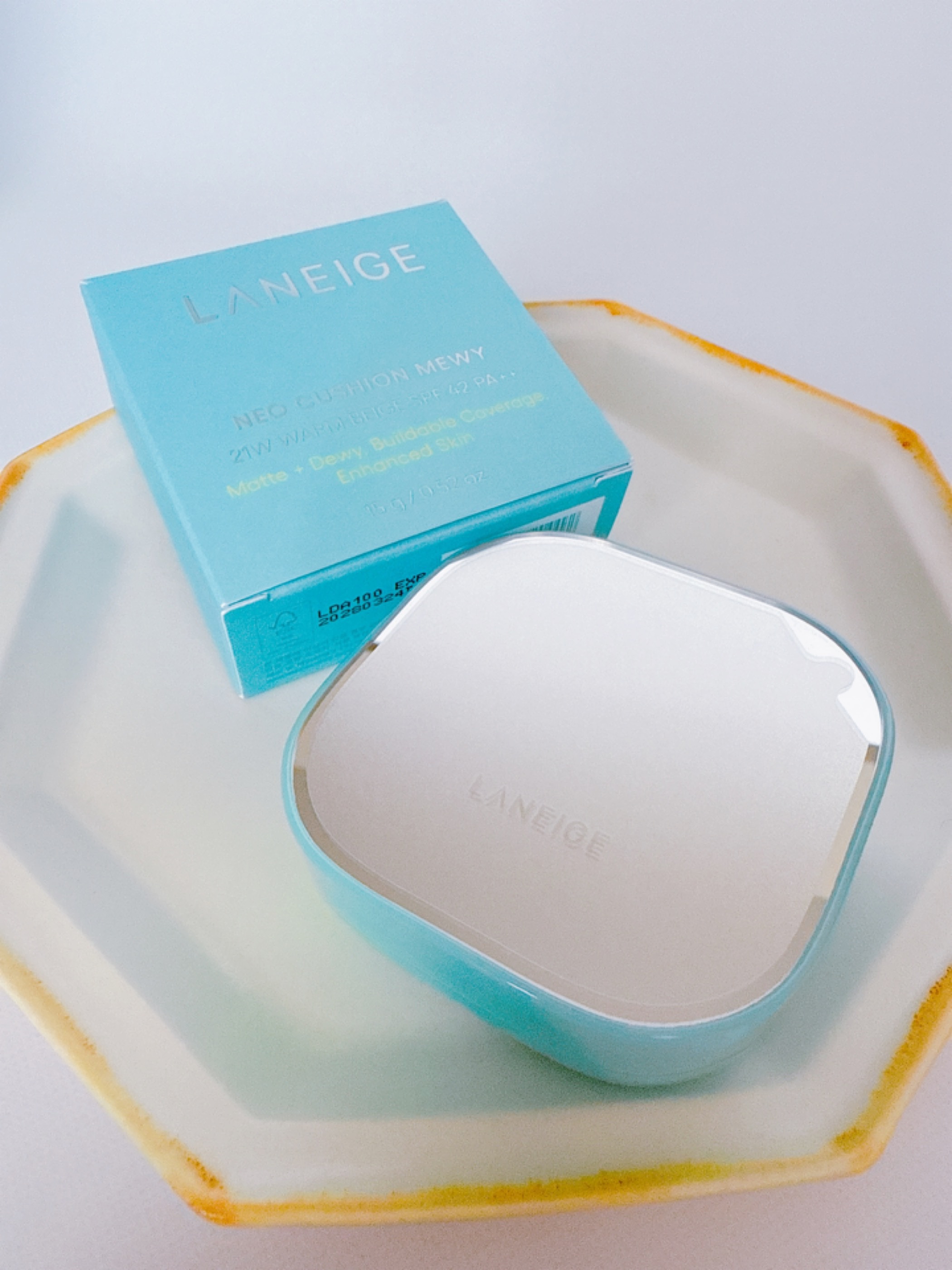 ラネージュ ネオクッション ミュイ ​/LANEIGE/クッションファンデーションを使ったクチコミ（2枚目）