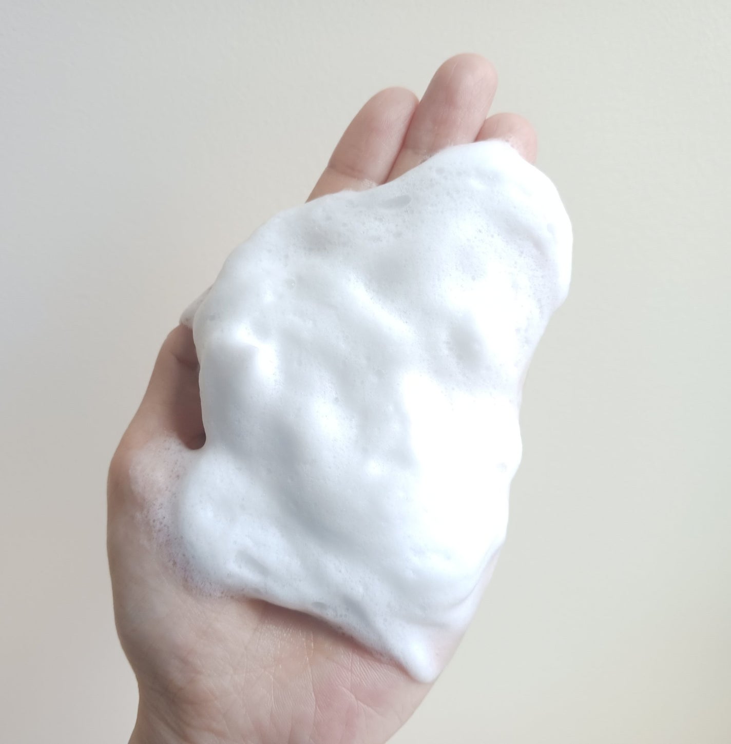 ボディウォッシュ プレミアム モイスチャーケア/ダヴ/ボディソープを使ったクチコミ(2枚目)