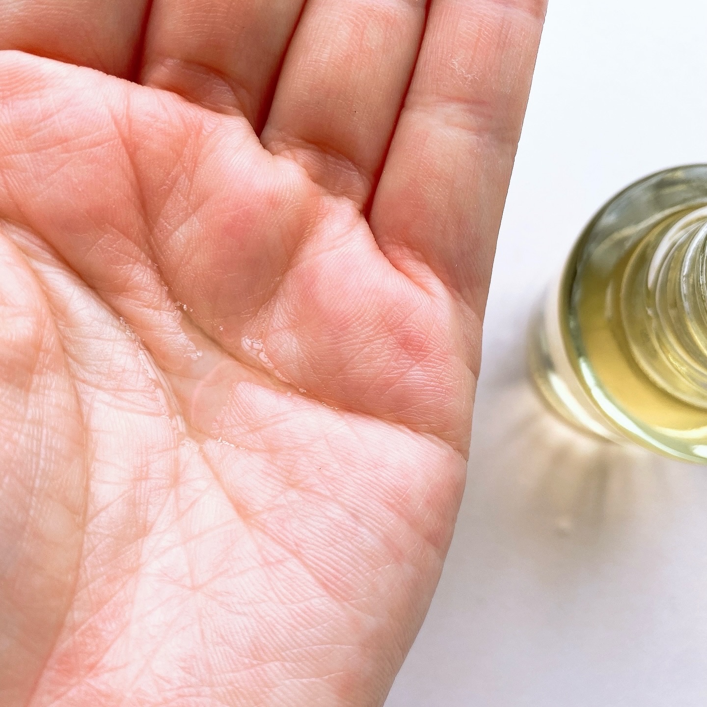 大島椿(ツバキ油)/大島椿/ヘアオイルを使ったクチコミ（2枚目）