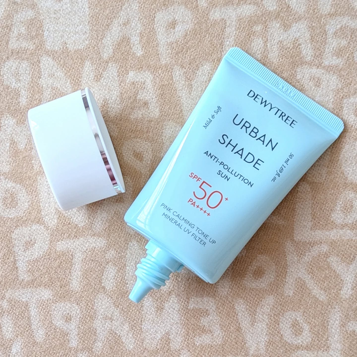 アーバンシェード アンチポーション トーンアップ/DEWYTREE/日焼け止めクリームを使ったクチコミ（2枚目）