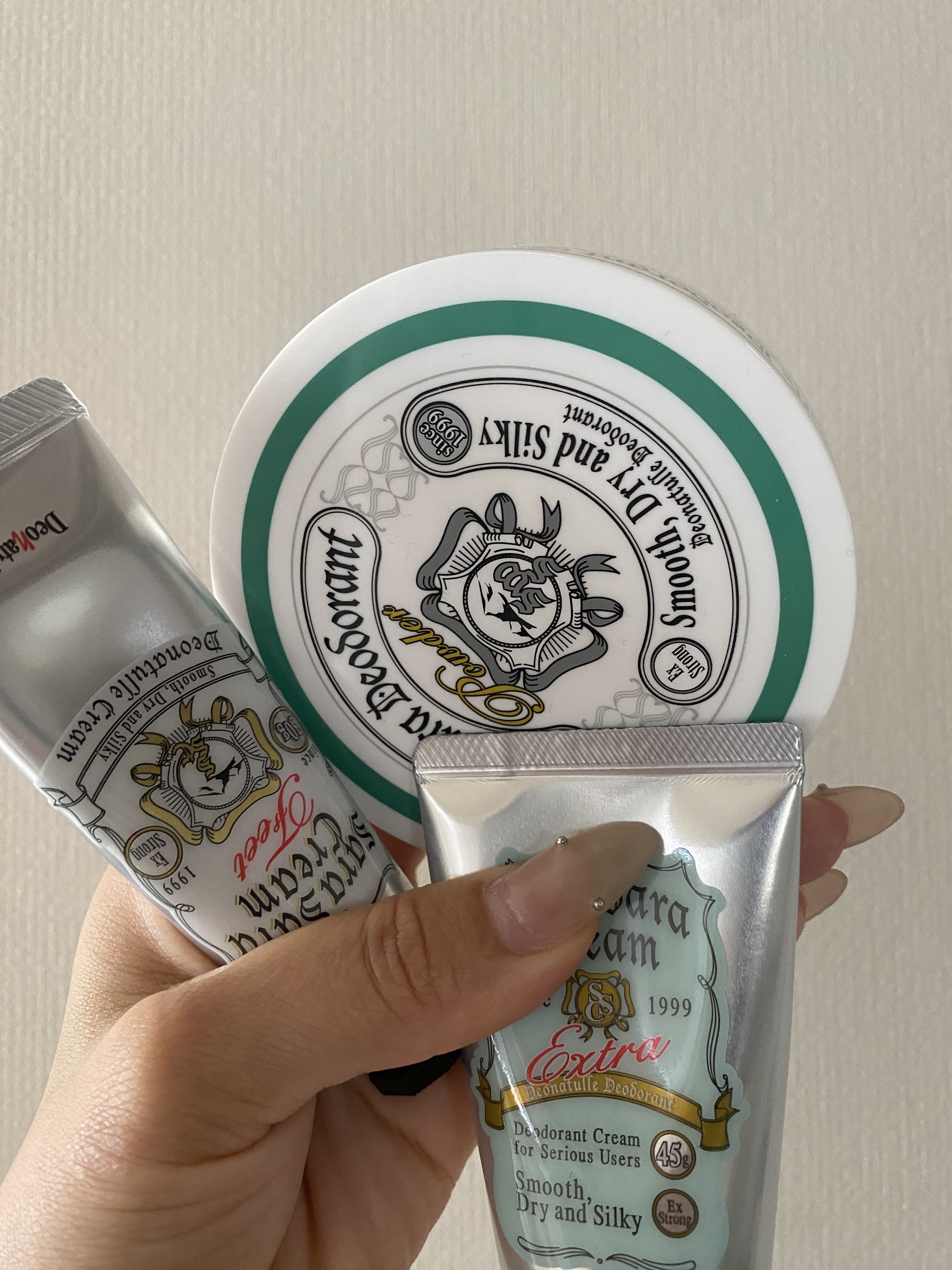 薬用さらさらデオドラントパウダー/デオナチュレ/デオドラント・制汗剤を使ったクチコミ（1枚目）