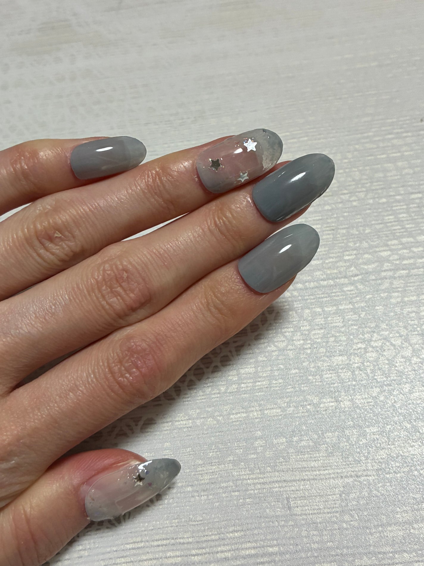 カラフルネイルズ/キャンメイク/マニキュアを使ったクチコミ(3枚目)