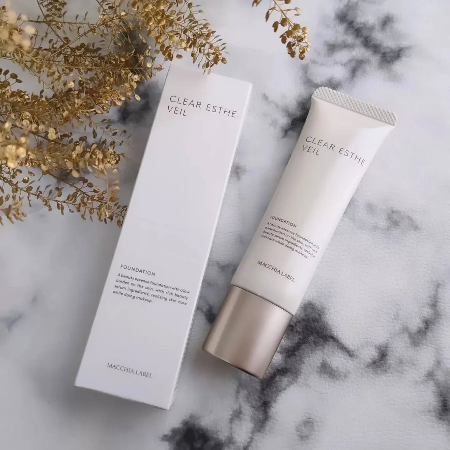 薬用クリアエステヴェール/Macchia Label/リキッドファンデーションを使ったクチコミ（3枚目）