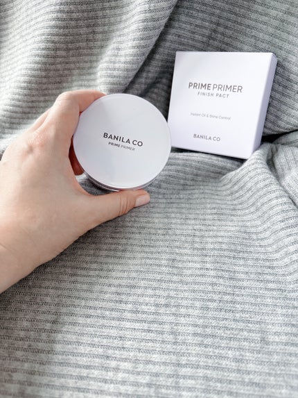 kz*フォロバ💯 on LIPS 「バニラコ新作ブルー&ラベンダーカラーパクト毛穴カバー乾燥肌をき..」(4枚目)