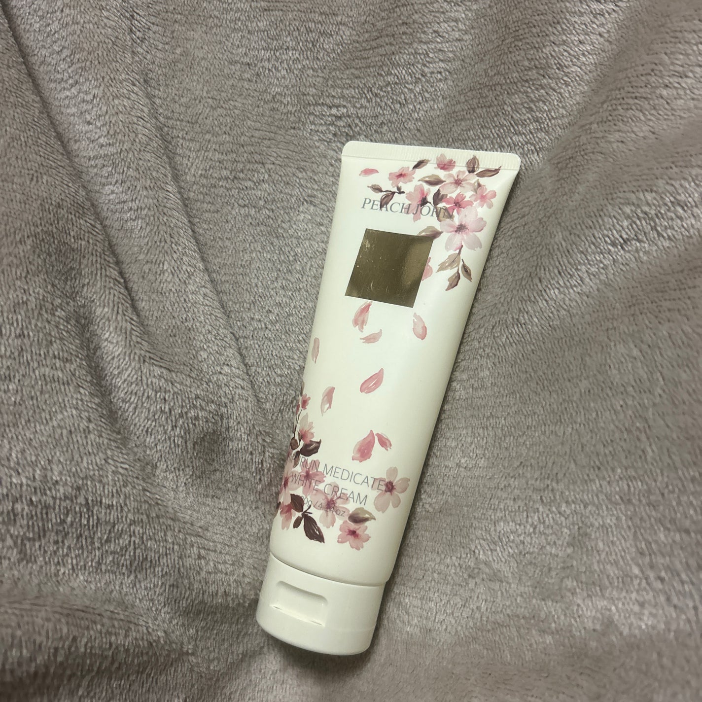 ヒップルン薬用ホワイトクリーム<医薬部外品>/PEACH JOHN/デリケートゾーンケアを使ったクチコミ(1枚目)