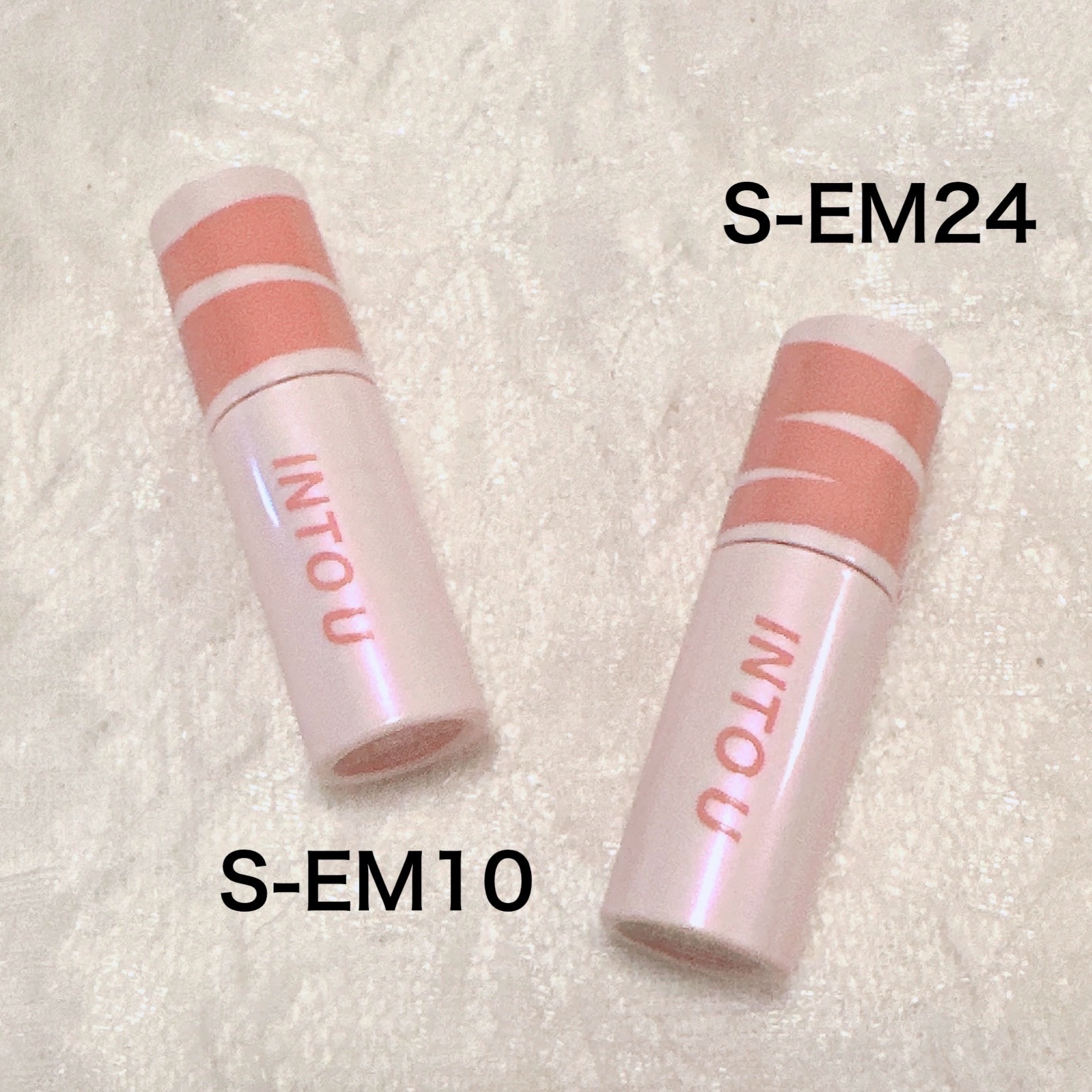 スーパーマットリップ＆チークマッド/INTO U/口紅を使ったクチコミ（2枚目）