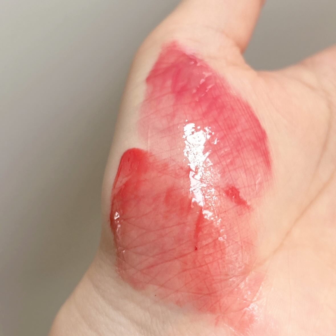 ジューシーデューイグロウティント/dasique/リップティントを使ったクチコミ(4枚目)