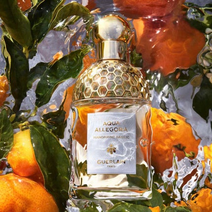 ã¢ã¯ã¢ ã¢ã¬ãŽãªã¢ ãã³ããªã³ ããžãªãã¯/GUERLAIN/éŠæ°Žã䜿ã£ãã¯ãã³ãïŒ2æç®ïŒ