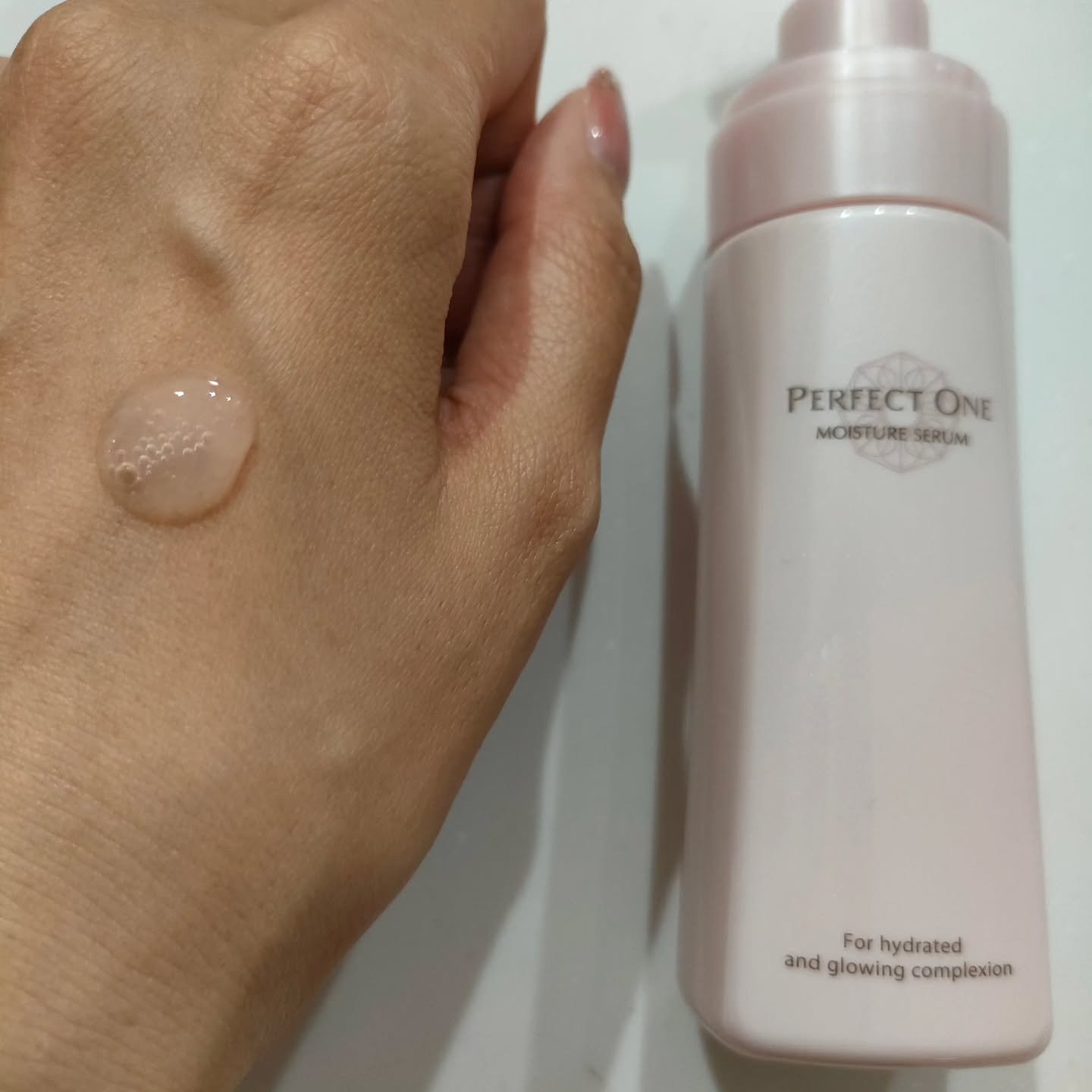 パーフェクトワン モイスチャーセラム/パーフェクトワン/オールインワン化粧品を使ったクチコミ（2枚目）