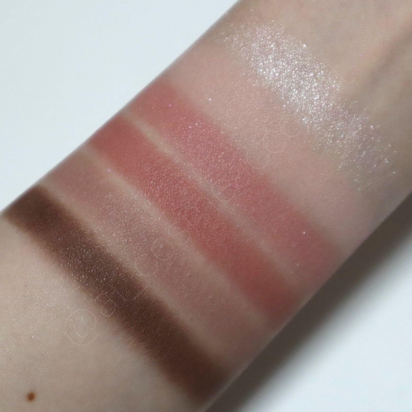 プロ アイ パレット エアー/CLIO/アイシャドウパレットを使ったクチコミ(5枚目)