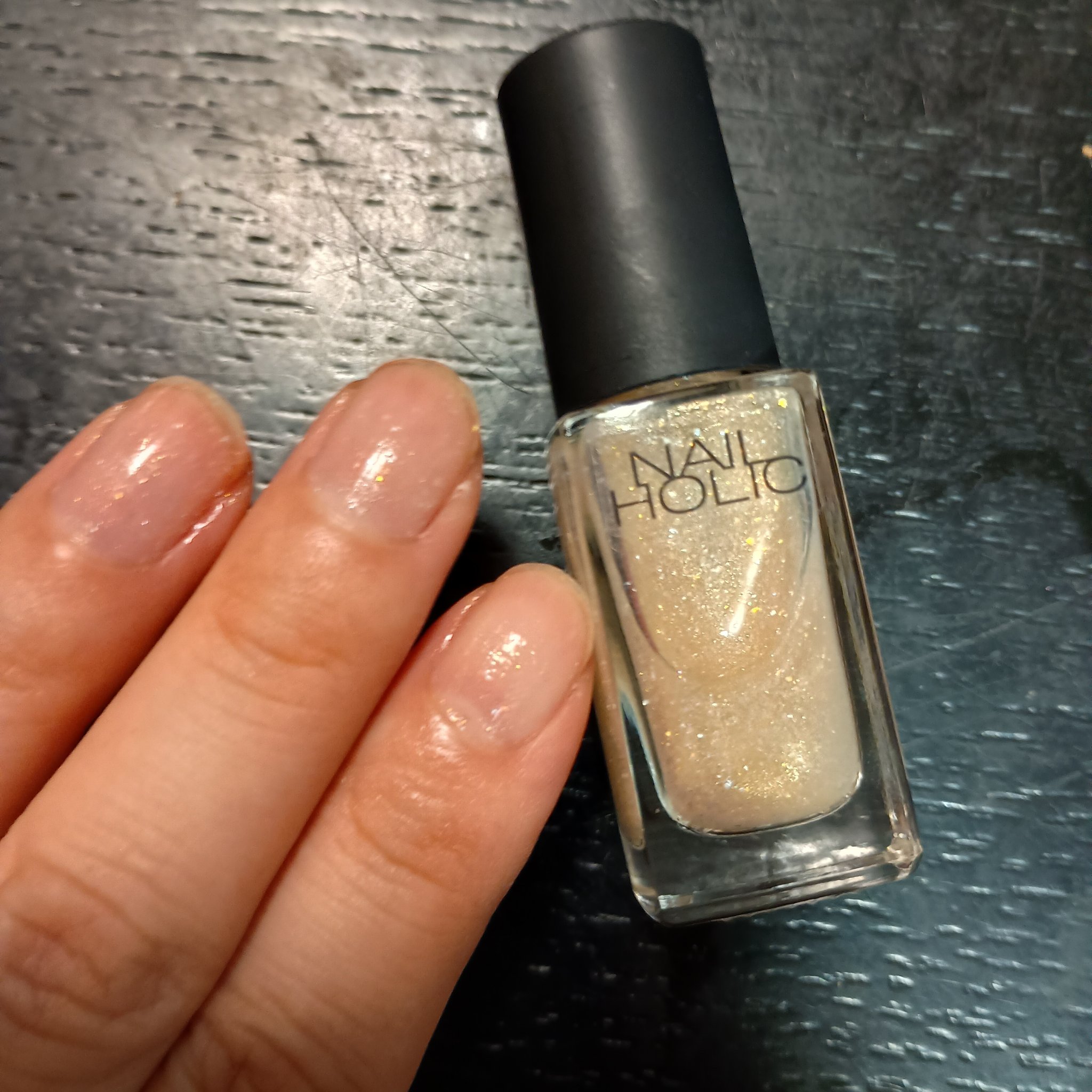 ネイルホリック OR215/ネイルホリック/マニキュアを使ったクチコミ（1枚目）