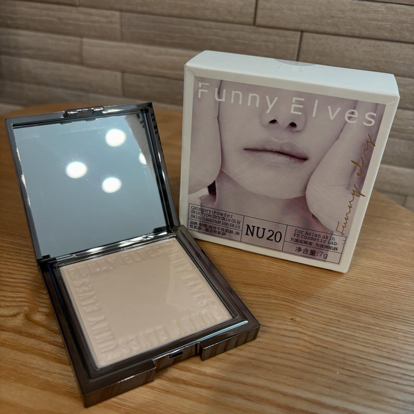 ソフトマットプレストパウダー NU20/FUNNY ELVES方里/プレストパウダーを使ったクチコミ（2枚目）