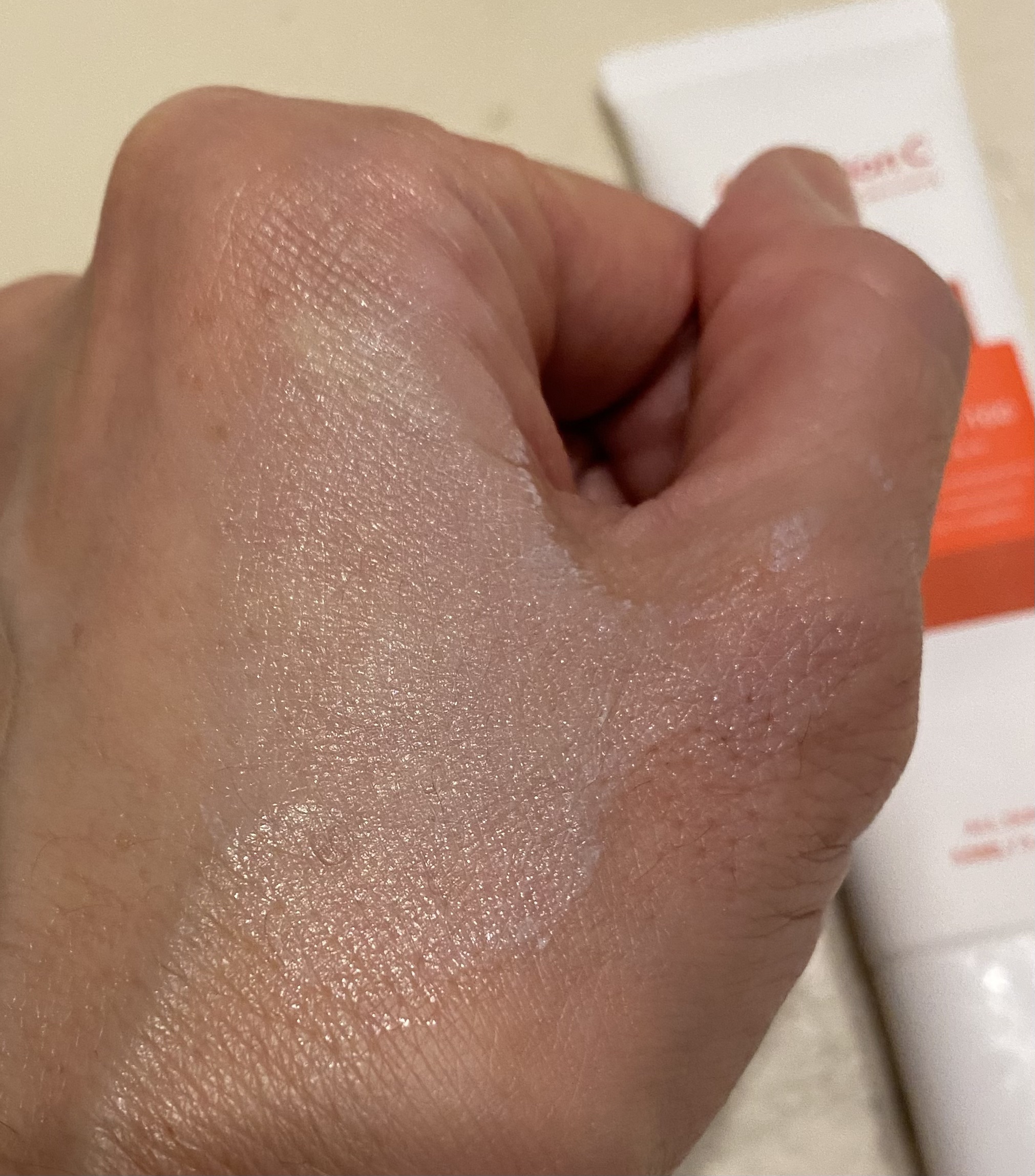 レーザーサンスクリーン 100/Cell Fusion C(セルフュージョンシー)/日焼け止めクリームを使ったクチコミ（3枚目）