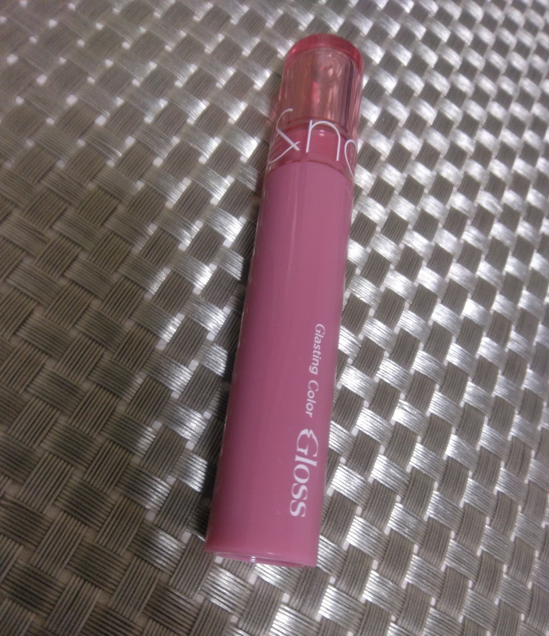 グラスティングカラーグロス 03 ローズフィンチ(ROSE FINCH) /rom&nd/リップグロスを使ったクチコミ（1枚目）