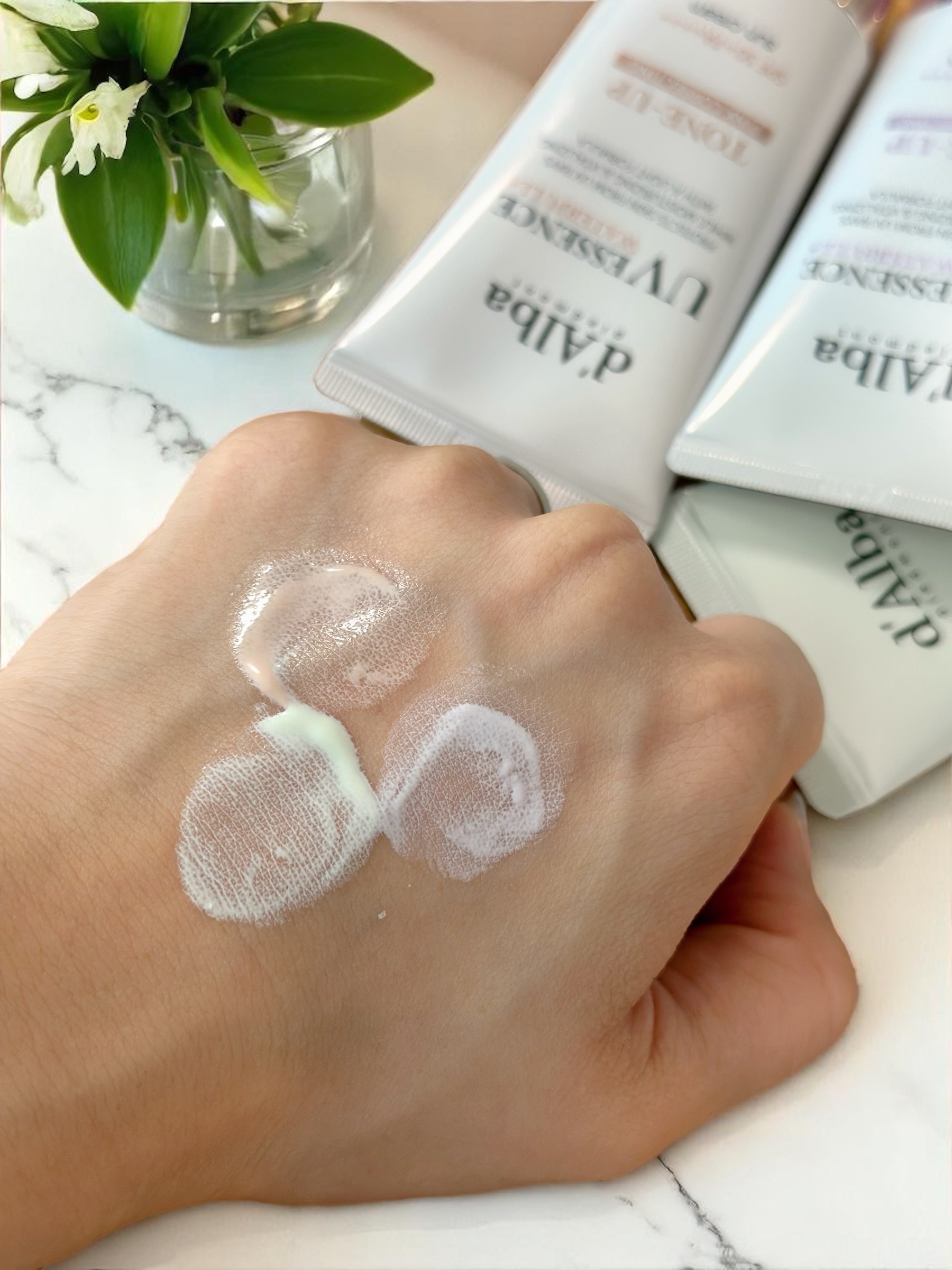 ダルバ ウォータフル トーンアップ サンクリーム(パープル)/ダルバ/日焼け止めクリームを使ったクチコミ（3枚目）