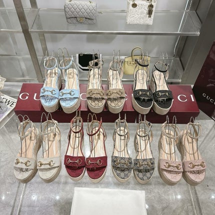 L̴̴i̴̴n̴̴e̴: ttbb525 on LIPS 「スリッパ#Qoo10メガ割#LIPSベスコスを語ります..」(4枚目)