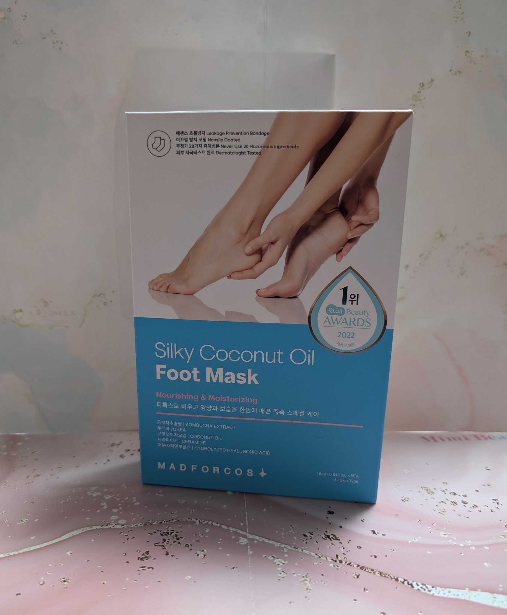 シルキーココナッツオイルフットマスク /MADFORCOS/レッグ・フットケアを使ったクチコミ（2枚目）