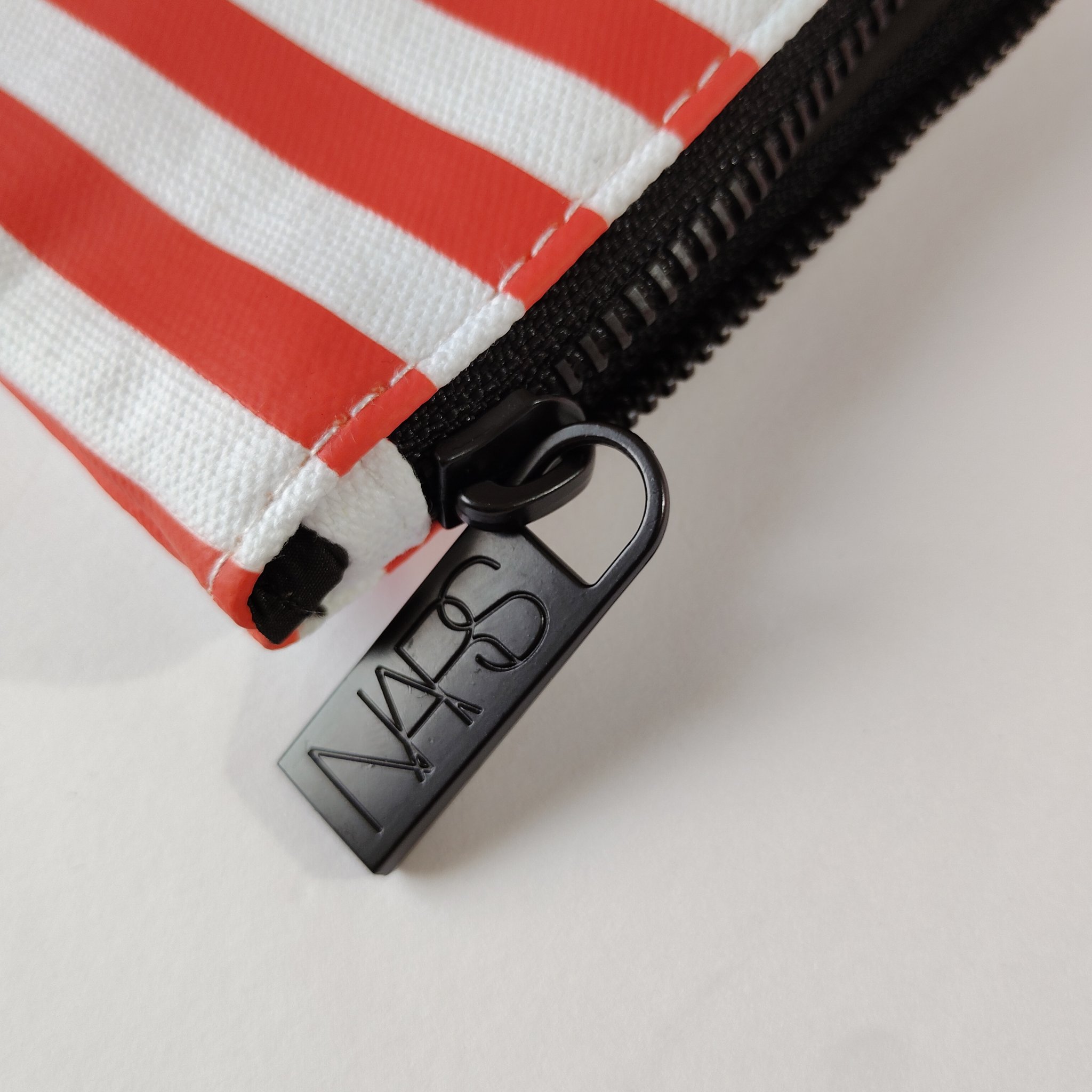 NARS ホットエスケープ チークパレット/NARS/マルチパレットを使ったクチコミ（2枚目）