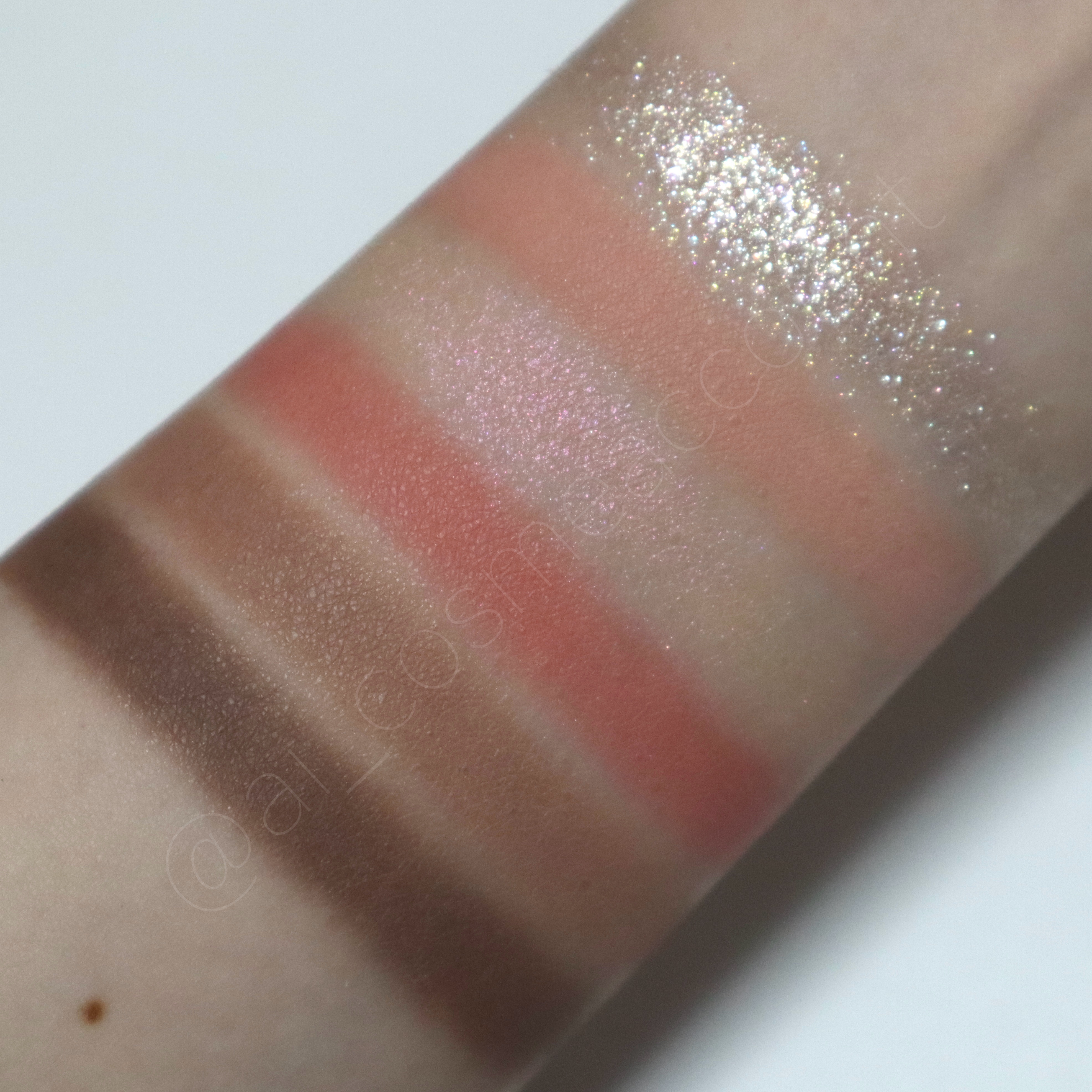 プロ アイ パレット エアー/CLIO/アイシャドウパレットを使ったクチコミ（3枚目）