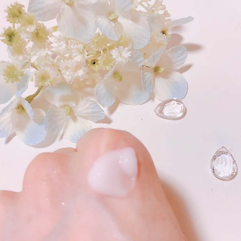 アテニア ミッドナイトモイスチャライザー/アテニア/フェイスクリームを使ったクチコミ（3枚目）