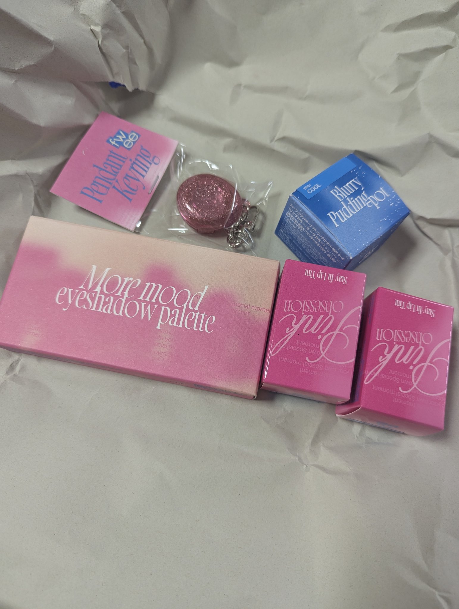 リップアンドチーク ブラーリープリンポット/fwee/口紅を使ったクチコミ（2枚目）