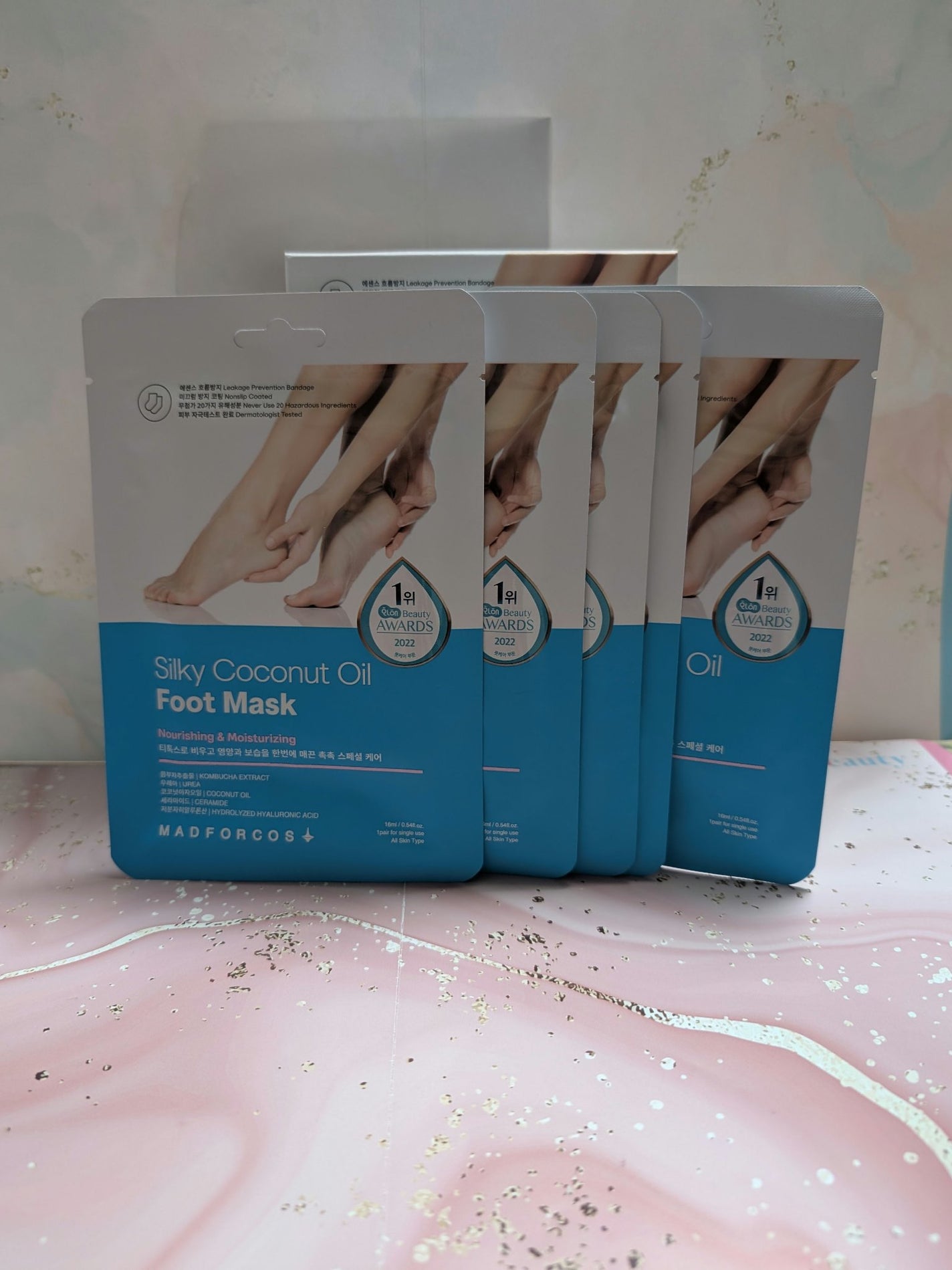 シルキーココナッツオイルフットマスク /MADFORCOS/レッグ・フットケアを使ったクチコミ(4枚目)