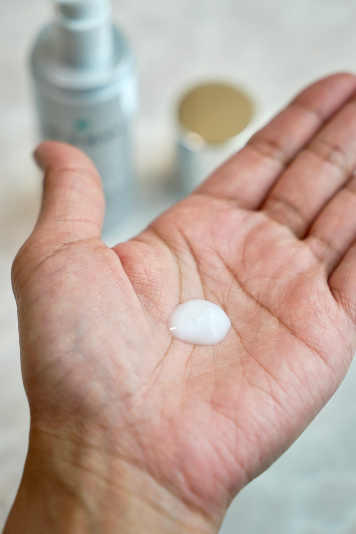 リフレッシング エマルジョン/REJURAN COSMETICS/乳液を使ったクチコミ(4枚目)