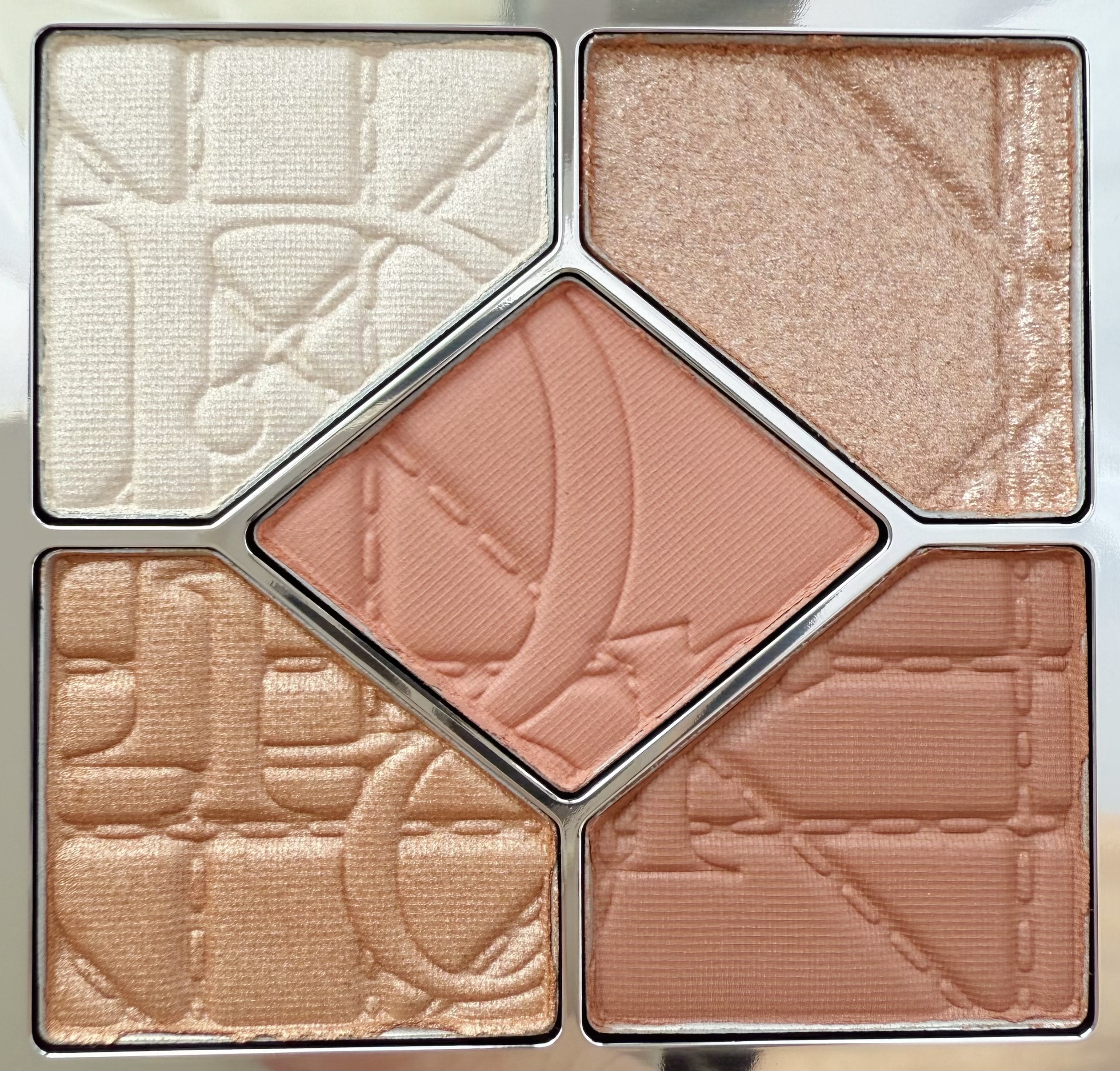 ディオールショウ サンク クルール（限定品）｜Diorの人気色を