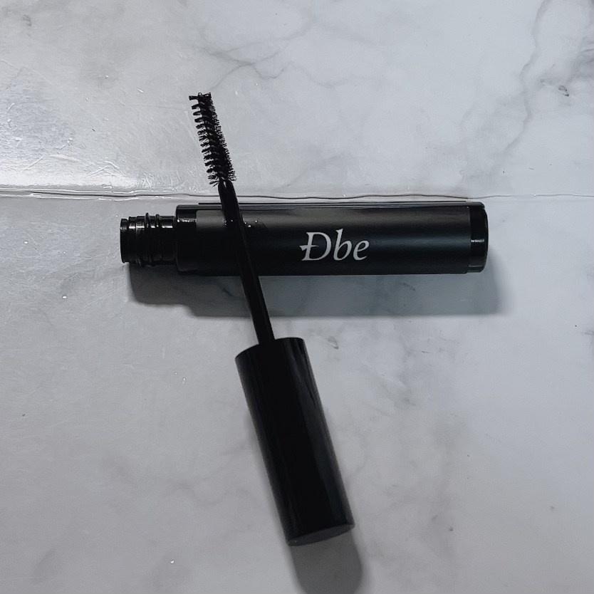 眉毛美容液/Dbe/まつげ美容液を使ったクチコミ（2枚目）