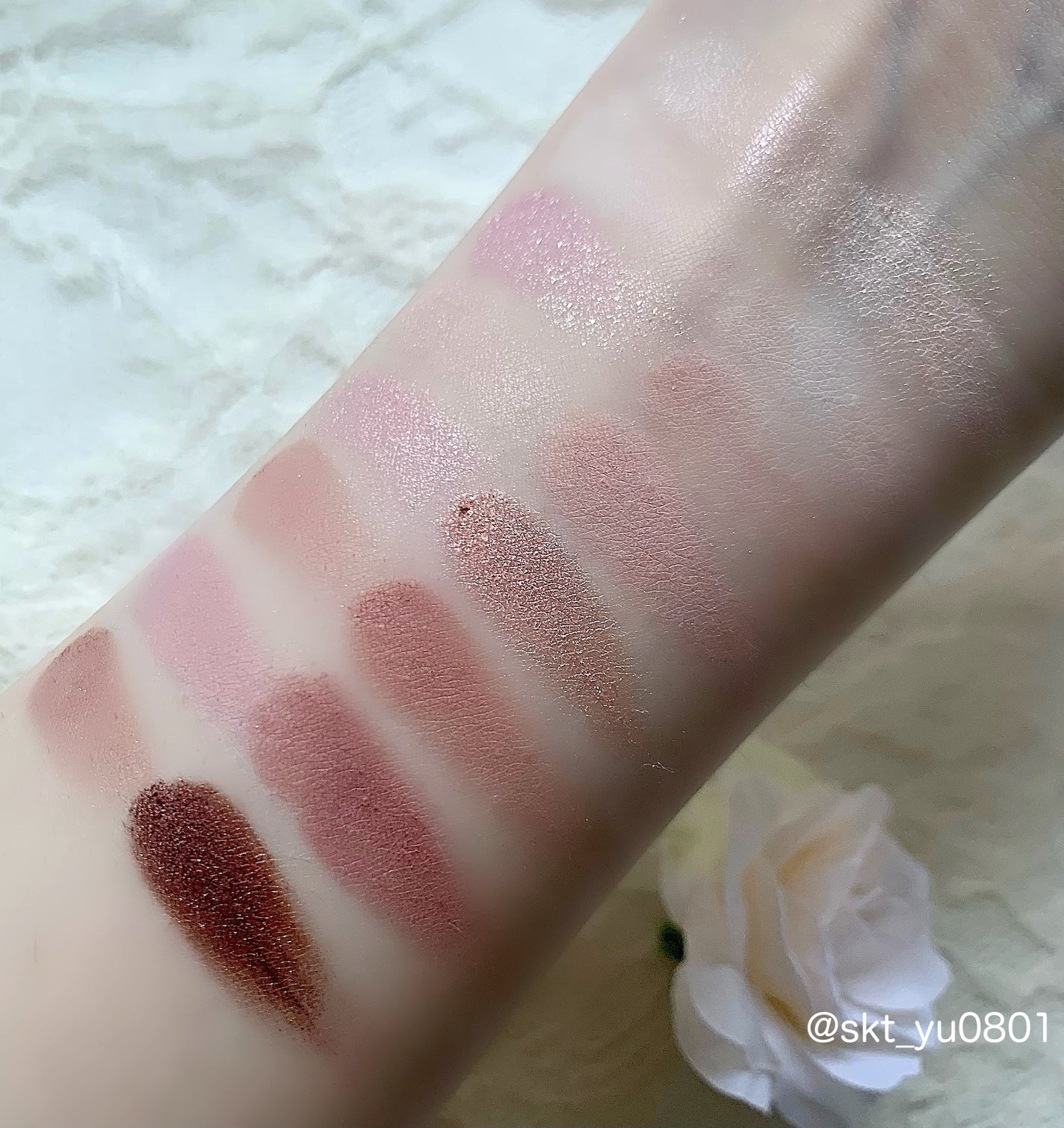 ソフトブラーリングアイパレット/wakemake/アイシャドウパレットを使ったクチコミ(4枚目)