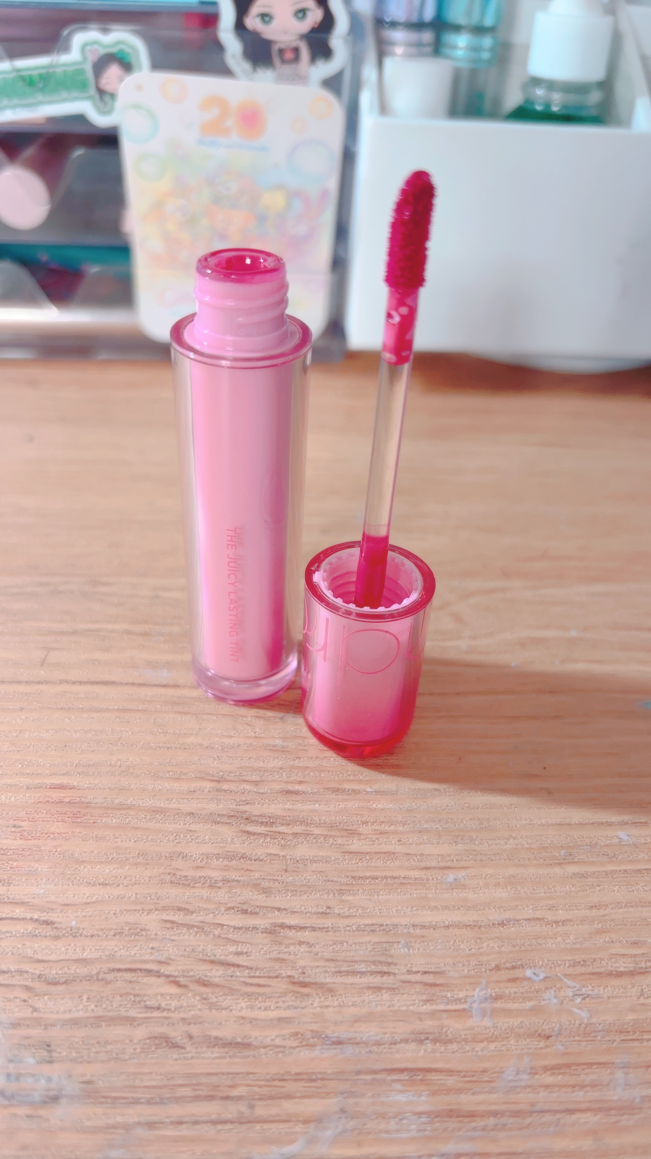 ザ ジューシーラスティングティント/rom&nd/リップティントを使ったクチコミ（3枚目）